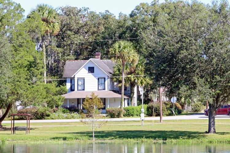 Lady Lake, FL - October 2025 Residential Market Update