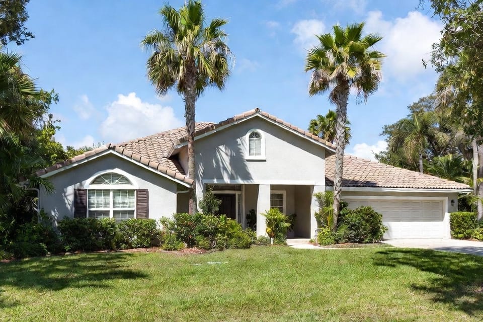 Why Buyers Are Suddenly Obsessed With Privacy and Acreage in Belleview and Central Florida